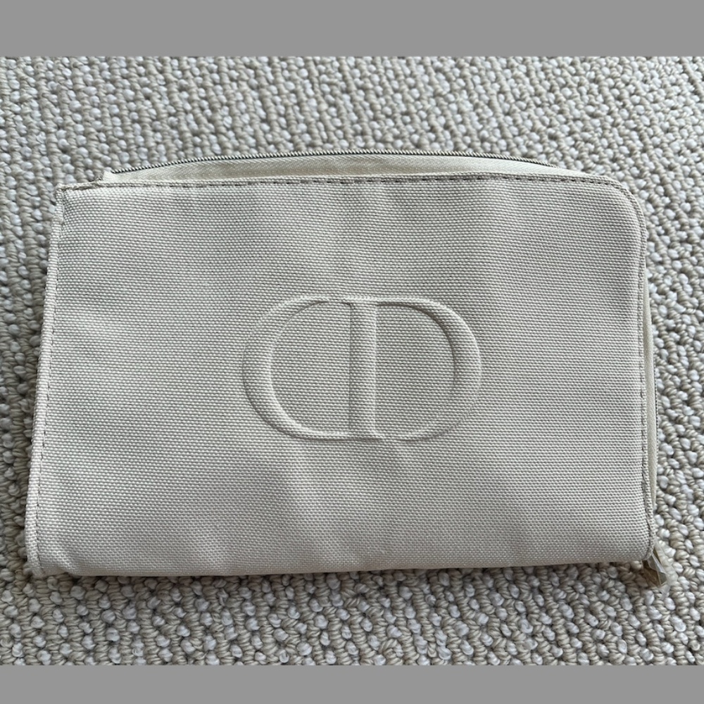 NEW Dior MakeUp Bag